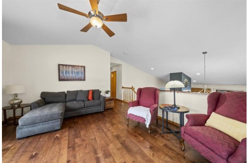 3130 Brantford Ln, Sun Prairie, WI 53590