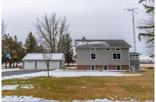 1051 Tower Drive, Stoughton, WI 53589