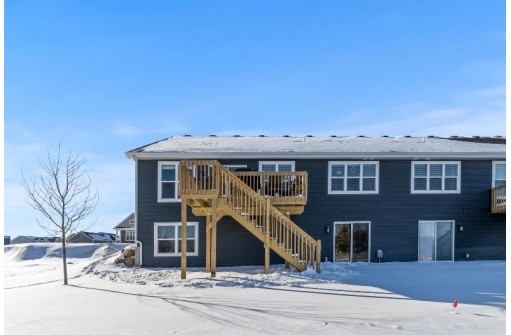 6554 Prairie Wood Dr, McFarland, WI 53558