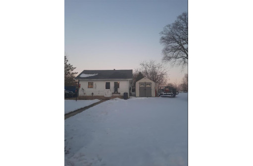 117 Breeze Terrace Ave, Argyle, WI 53504