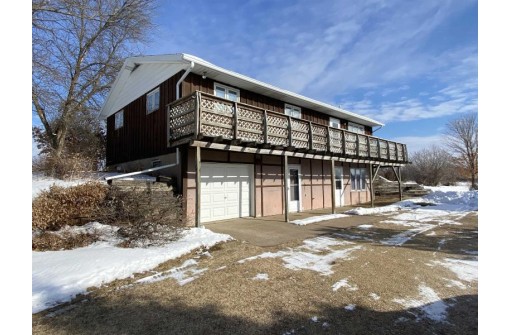 6216 County Road Pp, Highland, WI 53543