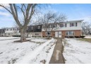 1529 Ivory Dr, Sun Prairie, WI 53590