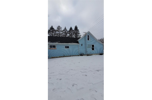 533 W State St, New Lisbon, WI 53950