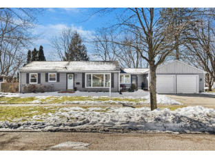 307 Dorow Ave Edgerton, WI 53534