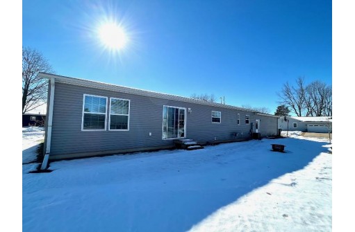 1321 Lakeview Dr, Tomah, WI 54660