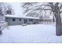 478 Hyland Dr, Stoughton, WI 53589