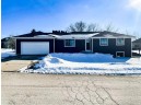 705 Prairie Hills Dr, Dodgeville, WI 53533