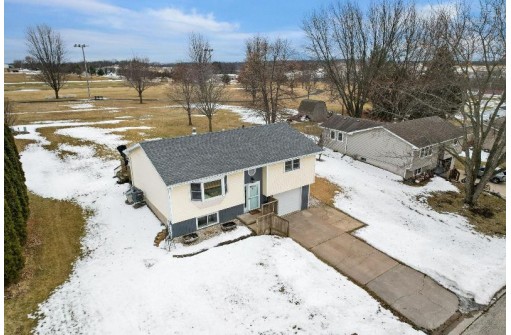 609 Jamie St, Dodgeville, WI 53533