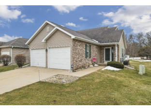 5 Vicksburg Ct Madison, WI 53718