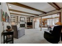 517 Meadowlark Dr, Madison, WI 53714