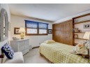 517 Meadowlark Dr, Madison, WI 53714