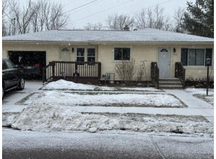 336 River St Portage, WI 53901-0000