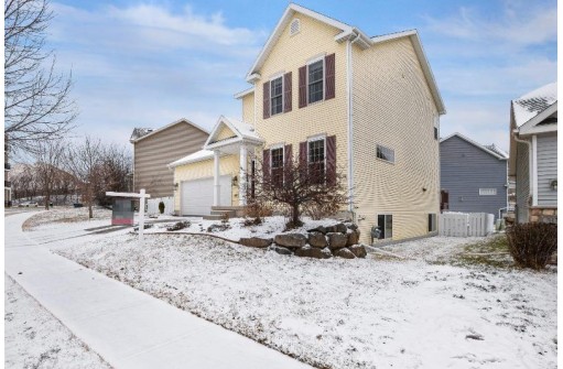 513 Apollo Way, Madison, WI 53718