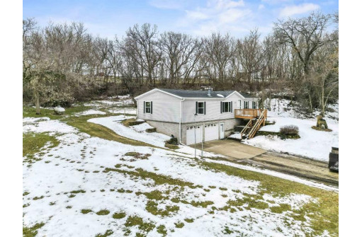 W1459 Hwy 92, Brooklyn, WI 53521