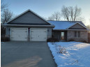 64 Braeburn Way, Evansville, WI 53536