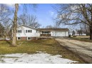 W6510 Kampen Rd, Arlington, WI 53911