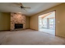 504 Woodvale Dr, DeForest, WI 53532