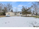 W6193 W Bush Rd, Pardeeville, WI 53954