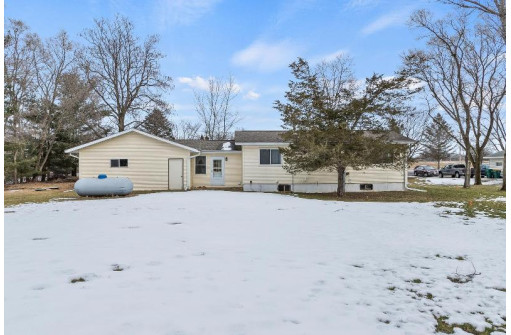 W6193 W Bush Rd, Pardeeville, WI 53954