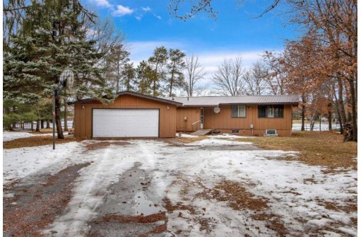 302 Short Sword Ct, Nekoosa, WI 54457