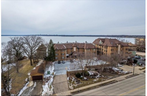 4001 Monona Dr 101, Monona, WI 53716