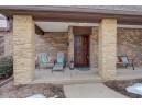 8 Golf Course Rd, Madison, WI 53704