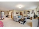 8 Golf Course Rd, Madison, WI 53704