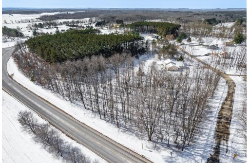 L11 Fairway Ln, Wisconsin Dells, WI 53965