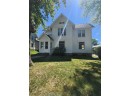 439 S Ludington St, Columbus, WI 53925