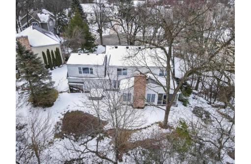 5 Hodgson Ct, Madison, WI 53717