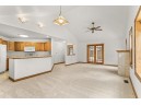 105 Lauryn Ct, Mount Horeb, WI 53572