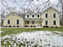 2614 N River Bluff Dr, Janesville, WI 53545-0796