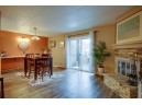 10 Maple Wood Ln 2, Madison, WI 53704