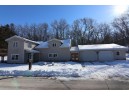 W9429 Parkway Dr, Poynette, WI 53955