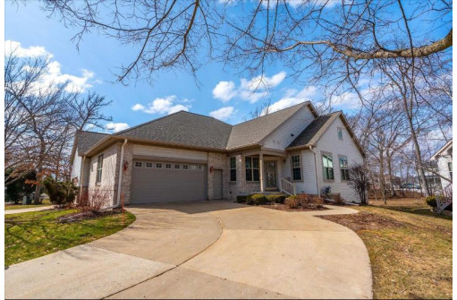 1342 Woodgrove Way, Sun Prairie, WI 53590