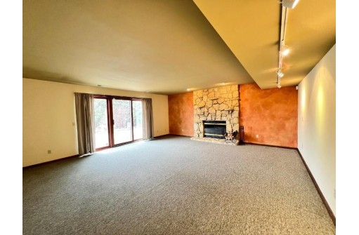 2612 Danville Ct, Fitchburg, WI 53719