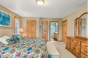 5507 Grassland Tr