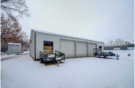 N3598 Mcmillan Rd, Poynette, WI 53955