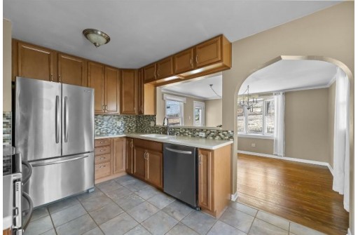 531 S Segoe Rd, Madison, WI 53711