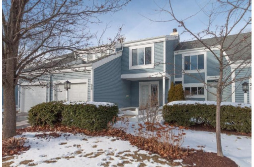 23 Sugar Maple Tr, Madison, WI 53717