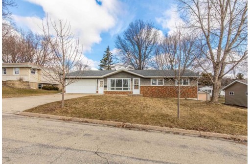 917 3rd St, Monroe, WI 53566