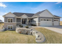 6837 Karolina Way, Sun Prairie, WI 53532