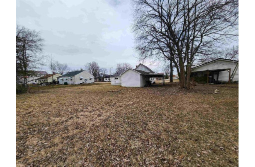 111 N Ohio St, Muscoda, WI 53573