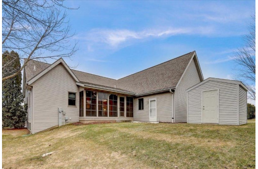 1305 Centennial Pky, Waunakee, WI 53597