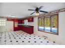 1433 Greenwich Ln, Janesville, WI 53545