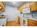 6941 Chester Dr E, Madison, WI 53719