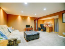 6941 Chester Dr E, Madison, WI 53719