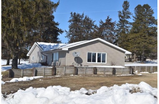 4325 Smith Dr, Deerfield, WI 53531