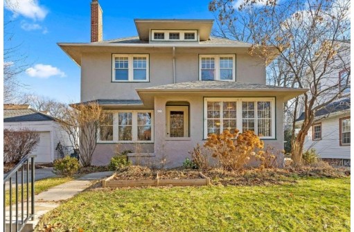 622 N 67th Street, Wauwatosa, WI 53213