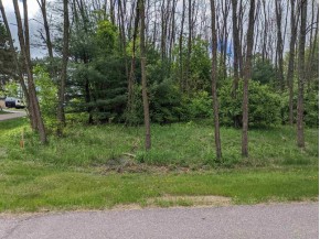 LOT 21 9th St